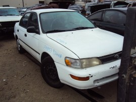 1993 TOYOTA COROLLA DX, 1.8L AUTO  SDN, COLOR WHITE, STK Z15853